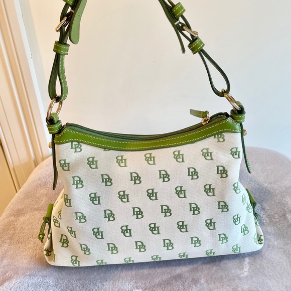 Dooney and Bourke Hobo bag - Picture 3 of 8